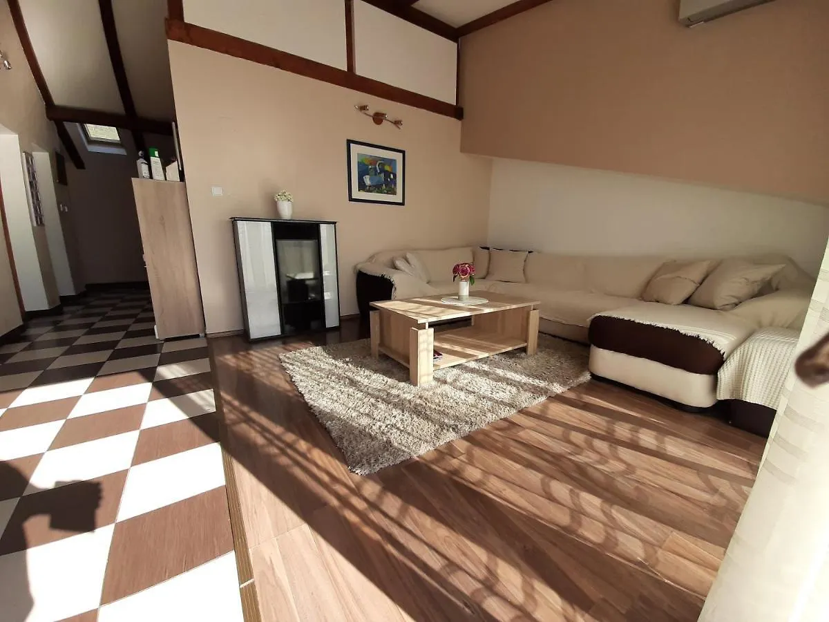 דראמליי Apartment Franka